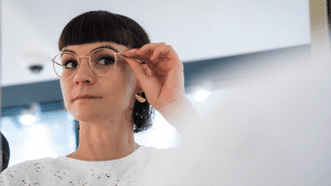 optik-schuett-ludwigsburg-optiker-hoergeraete-virtuelle-brillenanprobe-try-on